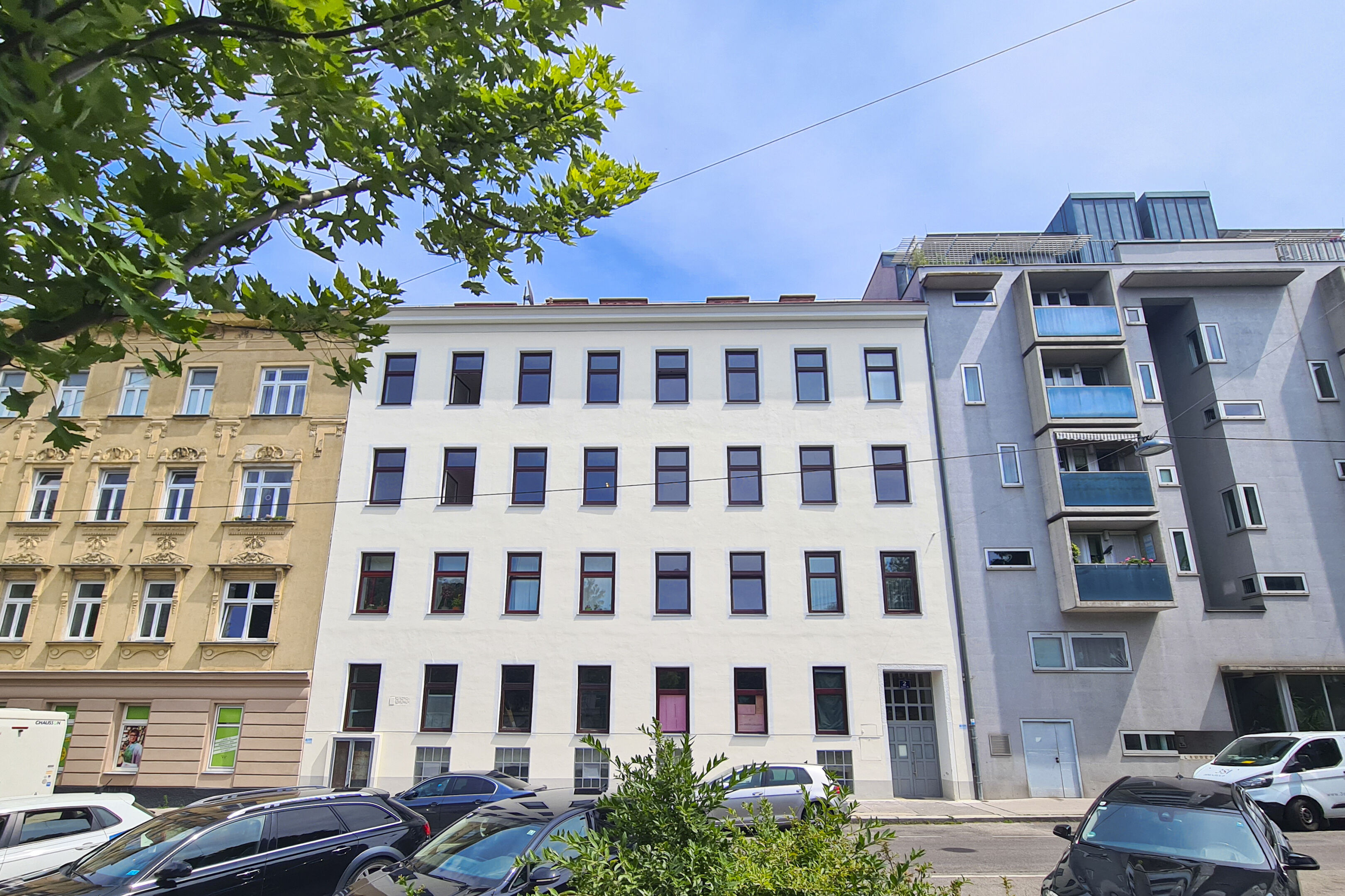 Laubeplatz 2