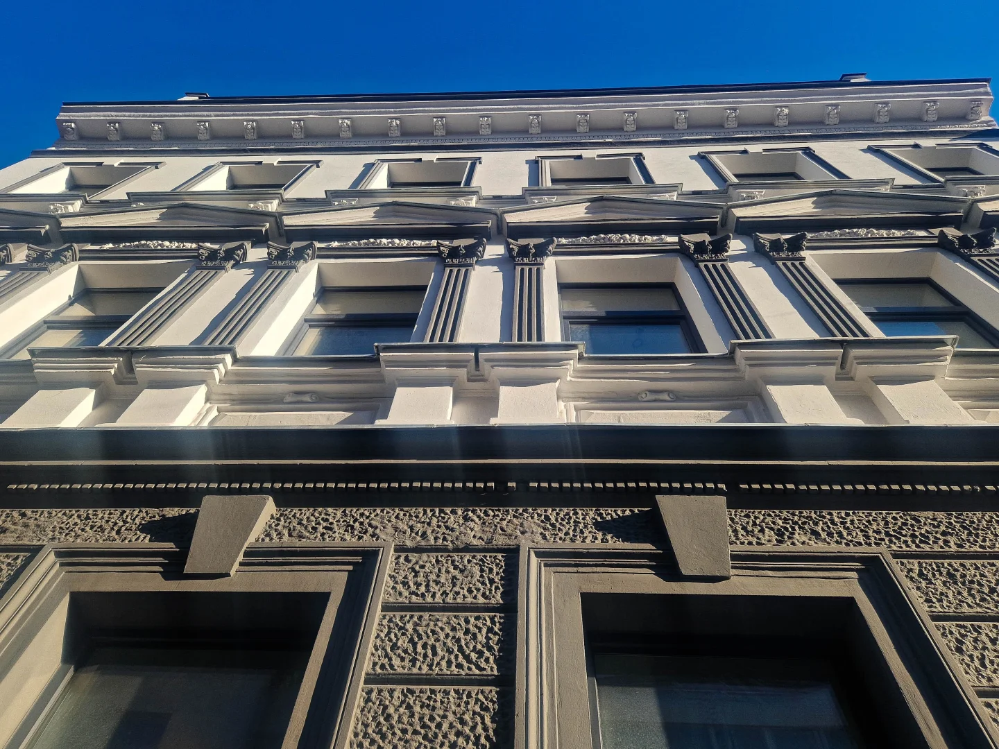 Senefeldergasse 35